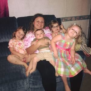 Meet your Posher, Debbie